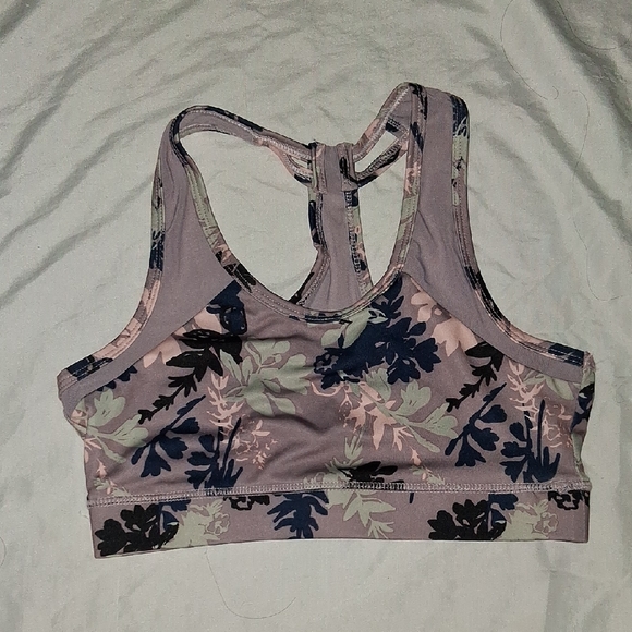 Floral Print Sports Wear - Picture 1 of 2